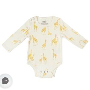 Pehr Cream Giraffe-Print Long Sleeve One-Piece Bodysuit